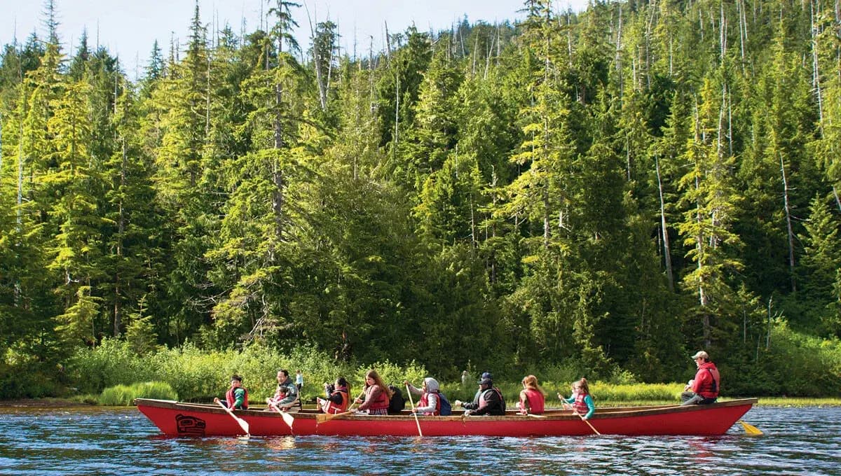 Totem Bight & Rainforest Canoe