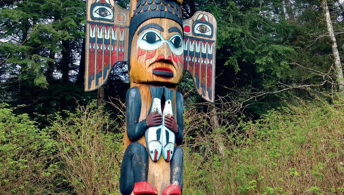 Totem Bight & Rainforest Canoe