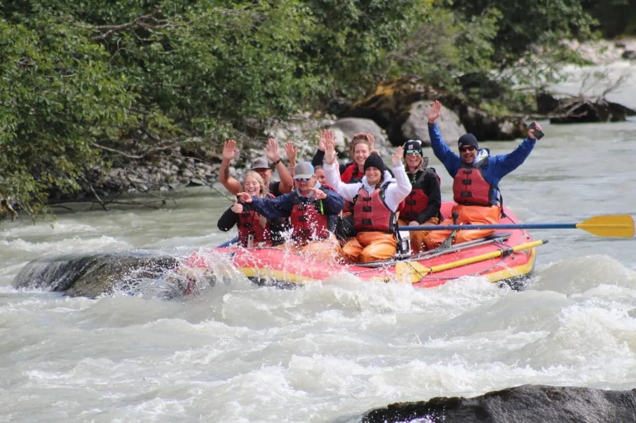 Mendenhall Glacier Float Trip photo 2